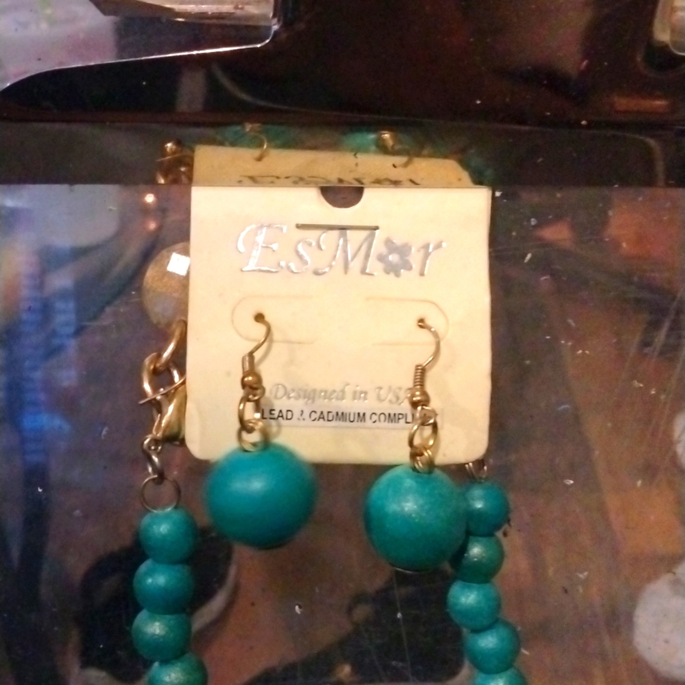 Vintage necklace and earrings